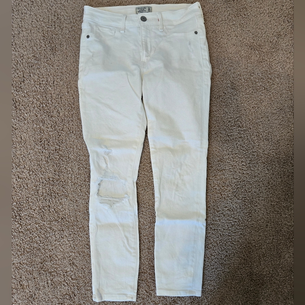 A&F Low Rise Ankle Skinny Jeans